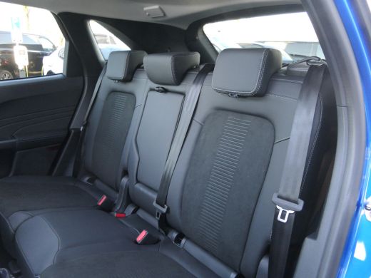Ford Kuga Ford 2.5 PHEV Active X | Panoramadak | Trekhaak | 19 Inch | Matrix LED | Head Up | Winterpack ActivLease financial lease