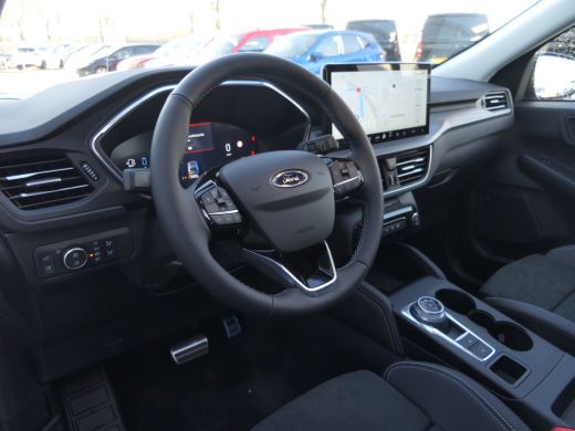 Ford Kuga Ford 2.5 PHEV Active X | Panoramadak | Trekhaak | 19 Inch | Matrix LED | Head Up | Winterpack ActivLease financial lease