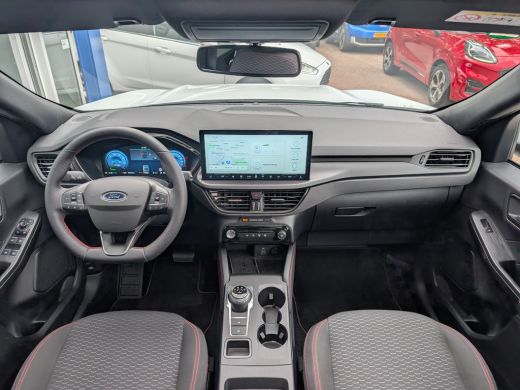 Ford Kuga 2.5 PHEV 243pk ST-Line | Panoramadak | Carplay | Winterpack | Trekhaak (2.100kg Trekgewicht) ActivLease financial lease
