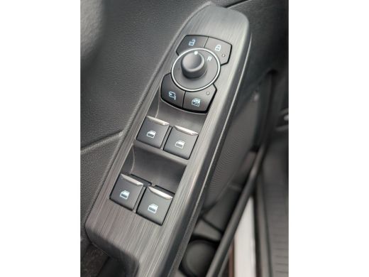Ford Kuga 2.5 PHEV 243pk ST-Line | Panoramadak | Carplay | Winterpack | Trekhaak (2.100kg Trekgewicht) ActivLease financial lease