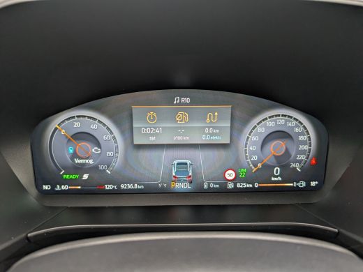 Ford Kuga 2.5 PHEV 243pk ST-Line | Panoramadak | Carplay | Winterpack | Trekhaak (2.100kg Trekgewicht) ActivLease financial lease