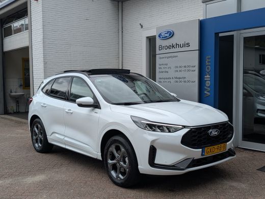 Ford Kuga 2.5 PHEV 243pk ST-Line | Panoramadak | Carplay | Winterpack | Trekhaak (2.100kg Trekgewicht) ActivLease financial lease