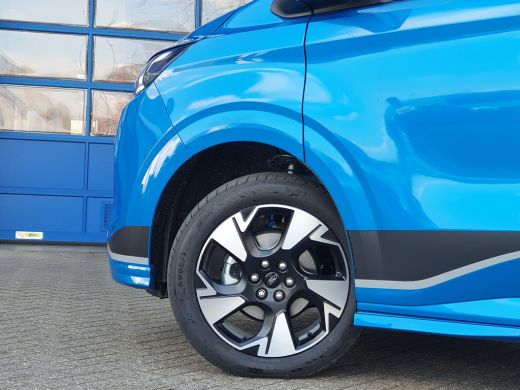 Ford Transit Custom Ford 320 2.5 PHEV L2H1 Sport | Incl. BPM | Driver Assistance Pack | Adaptieve LED | Inklapbare Tr... ActivLease financial lease