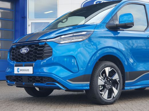 Ford Transit Custom Ford 320 2.5 PHEV L2H1 Sport | Incl. BPM | Driver Assistance Pack | Adaptieve LED | Inklapbare Tr... ActivLease financial lease