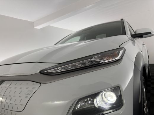 Hyundai KONA EV Premium 64 kWh (INCL-BTW) *FULL-LEATHER | HEAD-UP | FULL-LED | NAVI-FULLMAP | DAB | ADAPTIVE-C... ActivLease financial lease