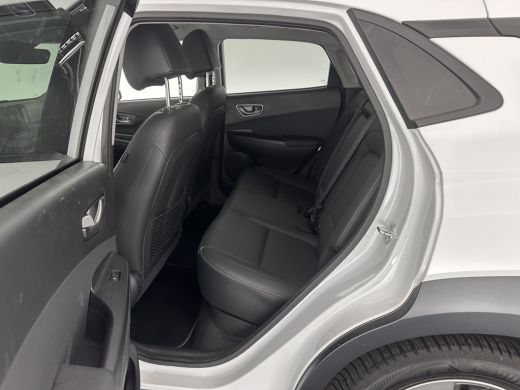Hyundai KONA EV Premium 64 kWh (INCL-BTW) *FULL-LEATHER | HEAD-UP | FULL-LED | NAVI-FULLMAP | DAB | ADAPTIVE-C... ActivLease financial lease
