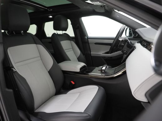 Land Rover Range Rover Evoque Land Rover P300e AWD Autobiography | Head-up | Alcantara hemel | Stoelkoeling/verwarming | Black ... ActivLease financial lease