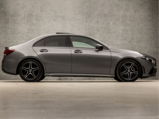 Mercedes A-Klasse 180 AMG Sport Automaat (SCHUIFDAK, 1e EIGENAAR, APPLE CARPLAY, GROOT NAVI, WIDE SCREEN, LEDER/ALC... ActivLease financial lease
