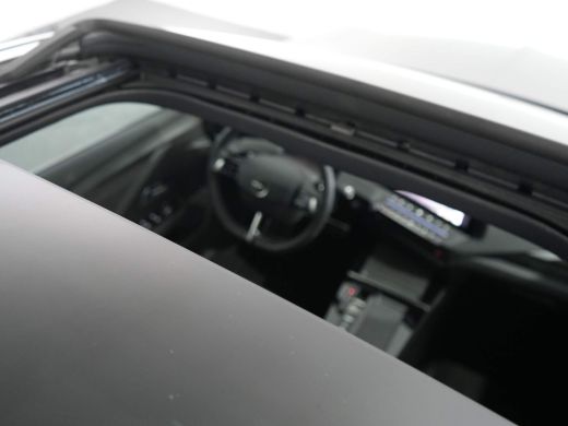 Opel Astra Sports Tourer Sports Tourer 1.6 PHEV Level 4 AUTOMATIC | LED koplampen | Lichtmetalen velgen 17" ... ActivLease financial lease
