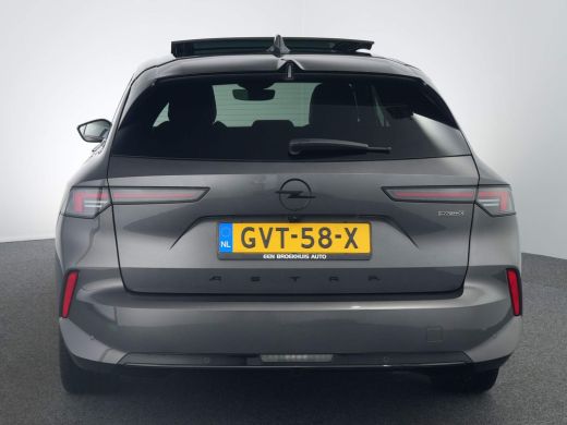 Opel Astra Sports Tourer Sports Tourer 1.6 PHEV Level 4 AUTOMATIC | LED koplampen | Lichtmetalen velgen 17" ... ActivLease financial lease