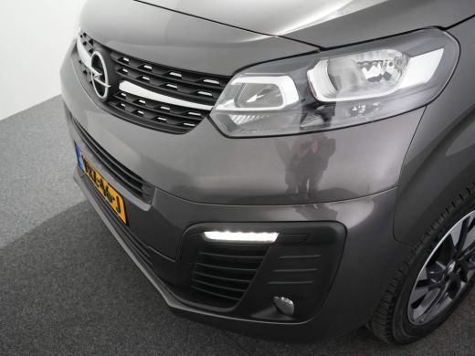 Opel Vivaro 2.0 CDTI L3H1 180pk Automaat | Trekhaak | Climate Control | Camera | Parkeersensoren achter | App... ActivLease financial lease