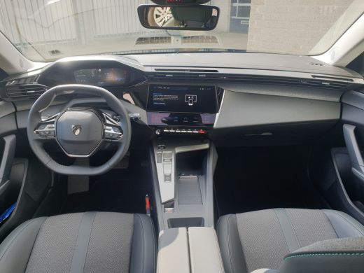 Peugeot 308 SW 1.2 Hybrid 136 e-DCS6 Allure | Achteruitrijcamera | Cruise control adaptief met Stop&Go | Park... ActivLease financial lease