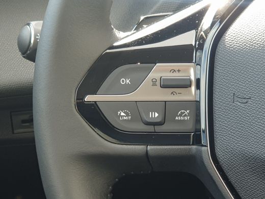 Peugeot 308 SW 1.2 Hybrid 136 e-DCS6 Allure | Achteruitrijcamera | Cruise control adaptief met Stop&Go | Park... ActivLease financial lease