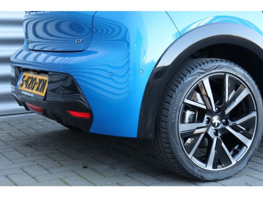 Peugeot e-208 Peugeot EV 136PK GT PACK AUTOMAAT / NAVI / LEDER / CLIMA / PDC / 17" LMV / CAMERA / KEYLESS / WIN... ActivLease financial lease