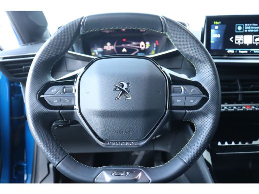 Peugeot e-208 Peugeot EV 136PK GT PACK AUTOMAAT / NAVI / LEDER / CLIMA / PDC / 17" LMV / CAMERA / KEYLESS / WIN... ActivLease financial lease