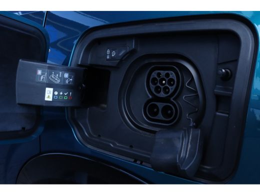 Peugeot E-5008 GT 73 kWh | 7-Zits | 360' Camera | Adaptieve Cruise | Matrix LED |  Stoel + Stuurverwarming | Alc... ActivLease financial lease