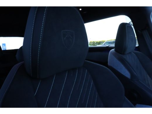 Peugeot E-5008 GT 73 kWh | 7-Zits | 360' Camera | Adaptieve Cruise | Matrix LED |  Stoel + Stuurverwarming | Alc... ActivLease financial lease