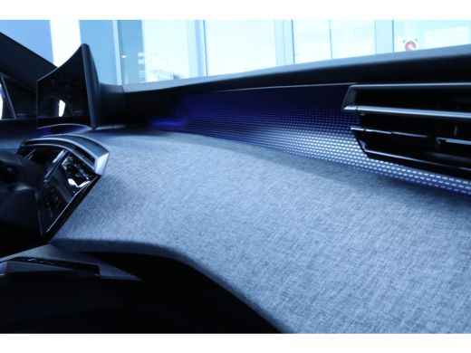 Peugeot E-5008 GT 73 kWh | 7-Zits | 360' Camera | Adaptieve Cruise | Matrix LED |  Stoel + Stuurverwarming | Alc... ActivLease financial lease