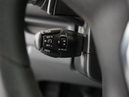 Peugeot Expert 2.0 BlueHDI 120 Long Asphalt Dubbele Cabine | Parkeersensoren voor + achter | Achteruitrijcamera ... ActivLease financial lease