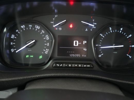 Peugeot Expert 2.0 BlueHDI 120 Long Asphalt Dubbele Cabine | Parkeersensoren voor + achter | Achteruitrijcamera ... ActivLease financial lease