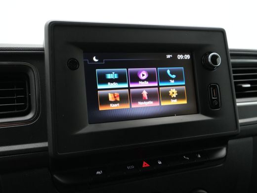 Renault Master T35 2.3 dCi 135 L2H2 Work Edition Navigatie Camera Trekhaak Imperial Carplay ActivLease financial lease