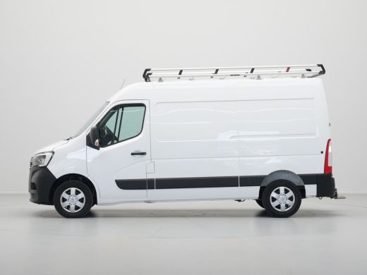 Renault Master T35 2.3 dCi 135 L2H2 Work Edition Navigatie Camera Trekhaak Imperial Carplay ActivLease financial lease