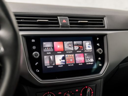 Seat Ibiza 1.0 TSI Sport Automaat (APPLE CARPLAY, CAMERA, ADAPTIVE CRUISE, SPORTSTOELEN, GETINT GLAS, LM VEL... ActivLease financial lease