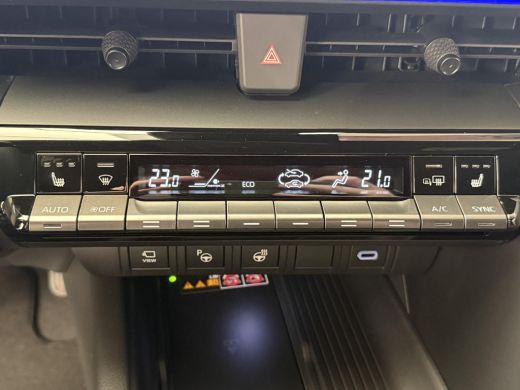Toyota C-HR 2.0 Plug-in Hybrid 220 Executive **NIEUWE AUTO/ PLUS PACK/ DIRECT LEVERBAAR** ActivLease financial lease