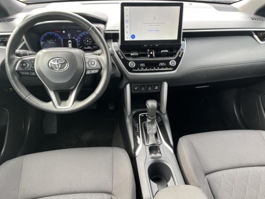 Toyota Corolla Cross Hybrid 200 Dynamic | Navigatie | Stoel- + stuurverwarming | Carplay | Adaptieve cruise control | ActivLease financial lease