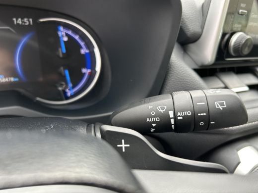 Toyota RAV4 2.5 Hybrid Active ActivLease financial lease