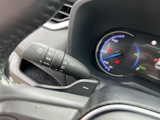 Toyota RAV4 2.5 Hybrid Active ActivLease financial lease