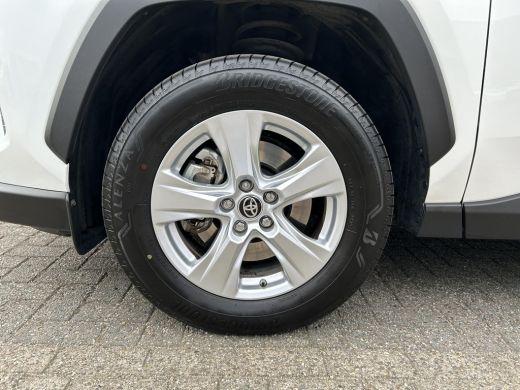 Toyota RAV4 2.5 Hybrid Active ActivLease financial lease