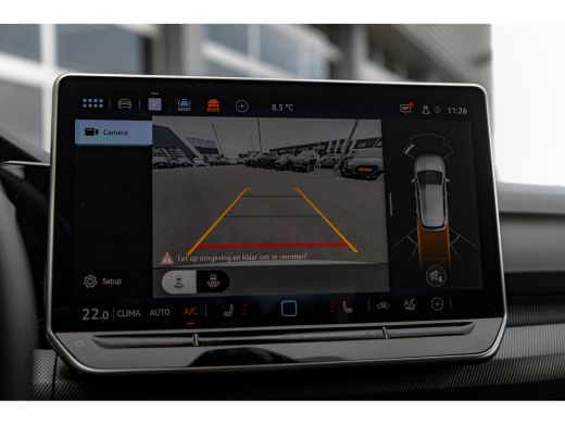 Volkswagen Golf Volkswagen R-Line Edition Inclusief €2000,- inruilvoordeel | | 'App-Connect' draadloze smartphone... ActivLease financial lease
