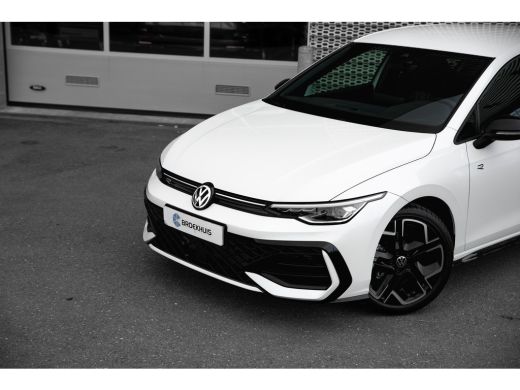 Volkswagen Golf Volkswagen R-Line Edition Inclusief €2000,- inruilvoordeel | | 'App-Connect' draadloze smartphone... ActivLease financial lease
