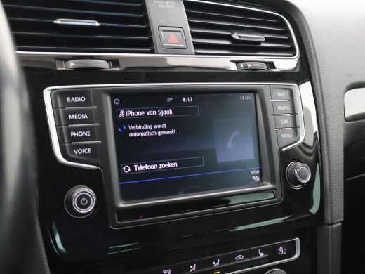 Volkswagen GOLF Variant 1.6 TDI 110 PK ALLSTAR *BTW* + TREKHAAK / NAVIGATIE / LMV ActivLease financial lease