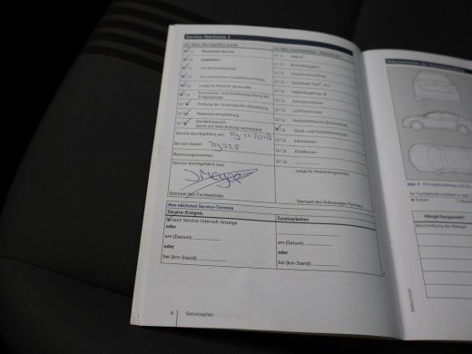 Volkswagen GOLF Variant 1.6 TDI 110 PK ALLSTAR *BTW* + TREKHAAK / NAVIGATIE / LMV ActivLease financial lease