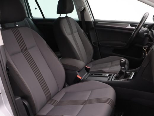 Volkswagen GOLF Variant 1.6 TDI 110 PK ALLSTAR *BTW* + TREKHAAK / NAVIGATIE / LMV ActivLease financial lease