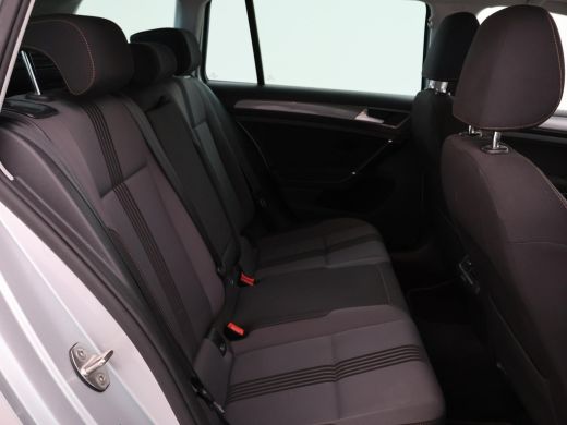 Volkswagen GOLF Variant 1.6 TDI 110 PK ALLSTAR *BTW* + TREKHAAK / NAVIGATIE / LMV ActivLease financial lease
