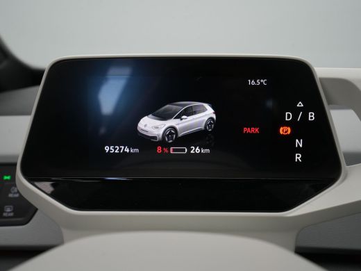 Volkswagen ID.3 First Plus 58 kWh Navigatie Camera iQ Light Stoelverwarming 220 ActivLease financial lease