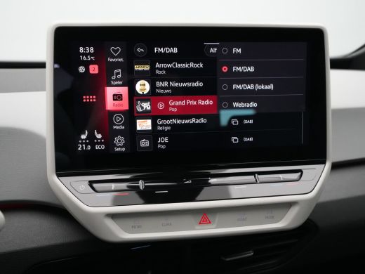 Volkswagen ID.3 First Plus 58 kWh Navigatie Camera iQ Light Stoelverwarming 220 ActivLease financial lease