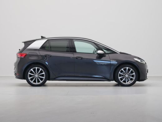 Volkswagen ID.3 First Plus 58 kWh Navigatie Camera iQ Light Stoelverwarming 220 ActivLease financial lease