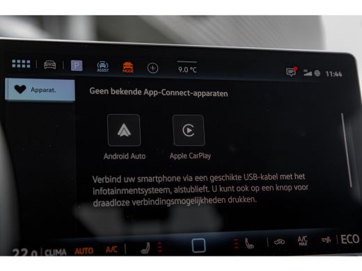 Volkswagen ID.4 Volkswagen Pro Business Inclusief €2000,- inruilvoordeel | 'App-Connect' draadloze smartphone int... ActivLease financial lease