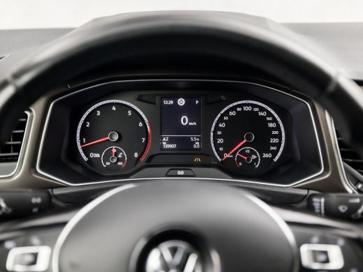 Volkswagen T-Roc 1.5 TSI Sport 150Pk Automaat (APPLE CARPLAY, GROOT NAVI, CLIMATE, ADAPTIVE CRUISE, SPORTSTOELEN, ... ActivLease financial lease