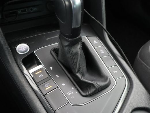 Volkswagen Tiguan 1.5 TSI 150 PK ACT DSG R-LINE HIGHLINE + TREKHAAK | VIRTUAL COCKPIT | ADAPTIVE CRUISE ActivLease financial lease