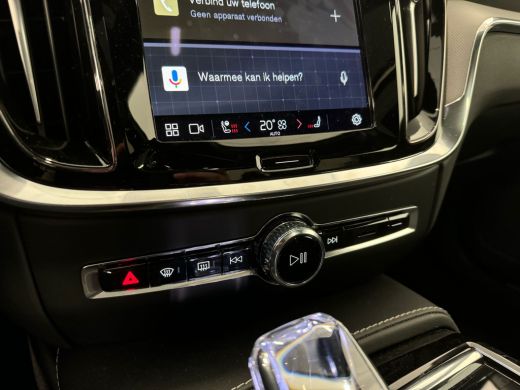 Volvo  S60 Volvo Recharge T6 AWD Ultimate Dark | Bowers & Wilkins | 360o Camera | Trekhaak | 20"Lichtmetaal ... ActivLease financial lease
