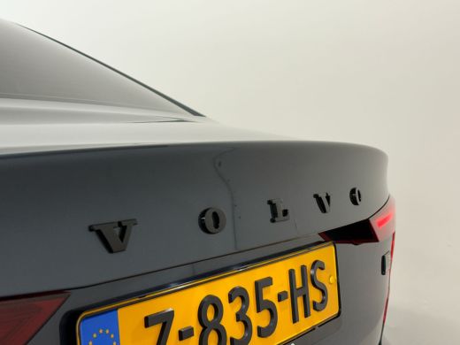 Volvo  S60 Volvo Recharge T6 AWD Ultimate Dark | Bowers & Wilkins | 360o Camera | Trekhaak | 20"Lichtmetaal ... ActivLease financial lease