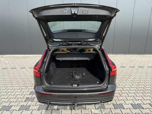 Volvo  V60 Volvo T6 Recharge AWD Inscription | Trekhaak | 360 Camera | Harman/Kardon | Geventileerd Leder | ... ActivLease financial lease