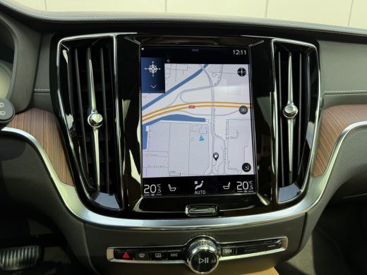 Volvo  V60 Volvo T6 Recharge AWD Inscription | Trekhaak | 360 Camera | Harman/Kardon | Geventileerd Leder | ... ActivLease financial lease