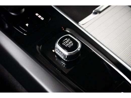 Volvo  XC60 Volvo Recharge T6 AWD Plus Bright | Achterbank verwarmd | Alarm klasse 3 | Apple Carplay/Android ... ActivLease financial lease