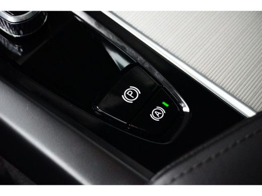 Volvo  XC60 Volvo Recharge T6 AWD Plus Bright | Achterbank verwarmd | Alarm klasse 3 | Apple Carplay/Android ... ActivLease financial lease